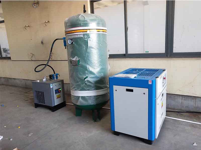 無油空壓機填料組件漏水的原因分析和處理方法