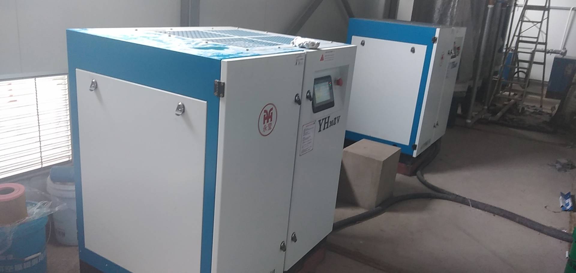 權偉永瑩螺桿空壓機廠家